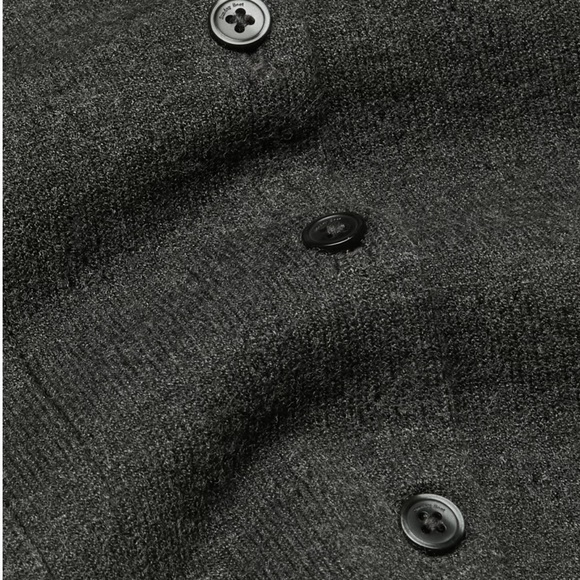 Aritzia New Izzy Cardigan - Picture 2 of 6